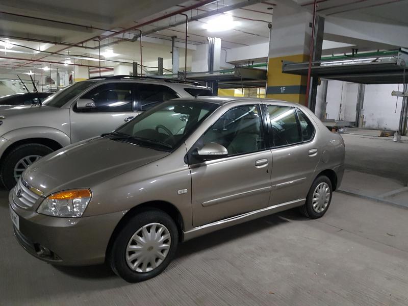 Tata Indigo eCS GLX 2010