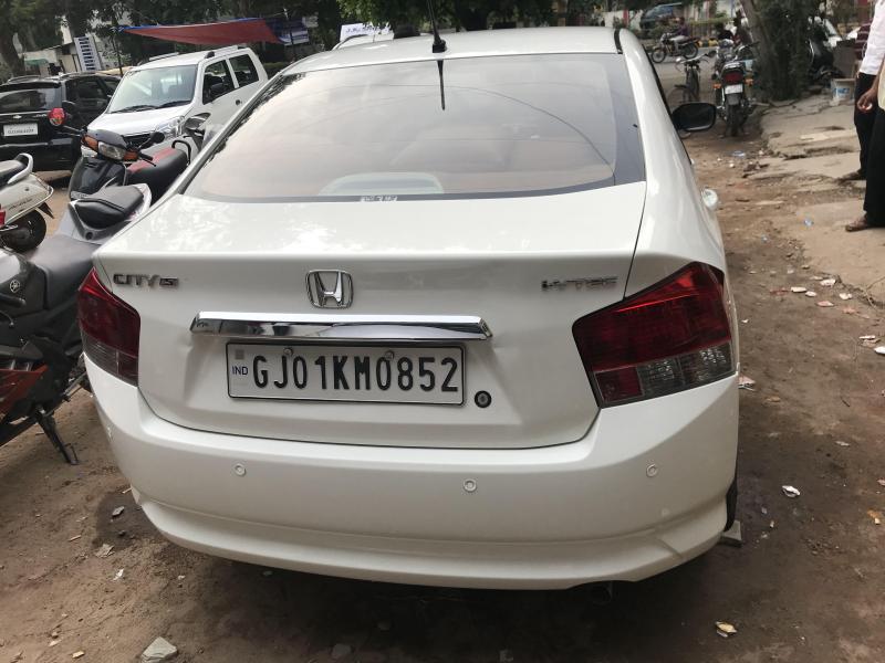 Honda City 1.5 S MT 2011