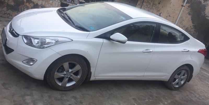 Hyundai Elantra 1.6 SX MT 2013