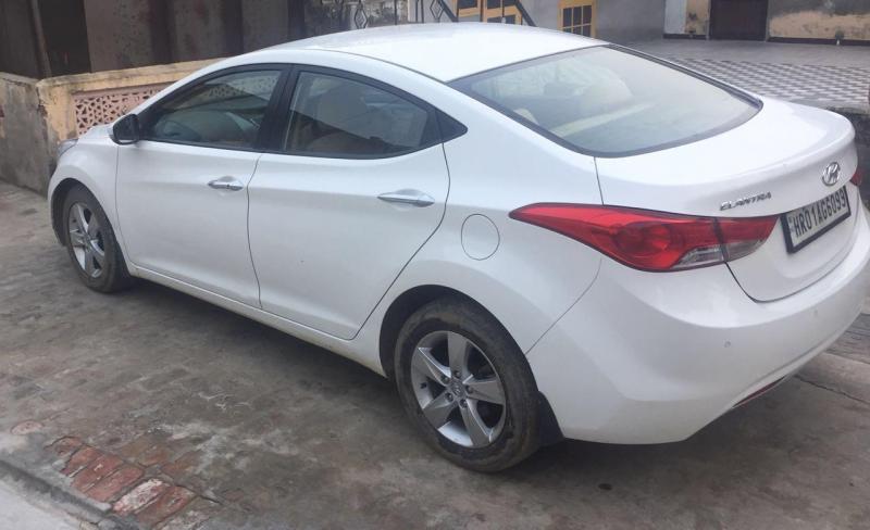 Hyundai Elantra 1.6 SX MT 2013