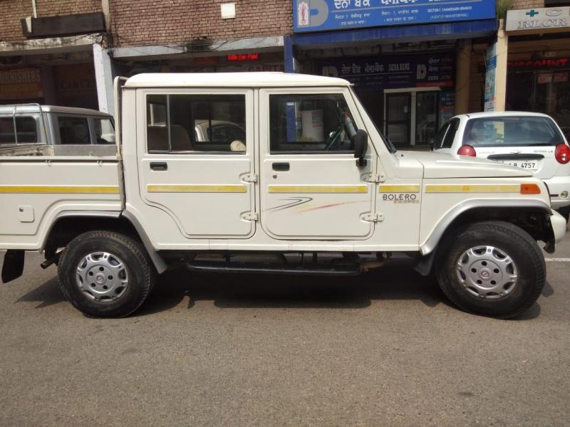 Used Mahindra Bolero Camper 2WD 2011 Model (PID1416467265) Car for