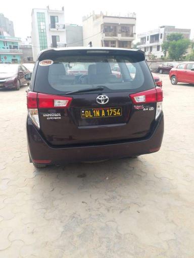 Toyota Innova Crysta 2.8 GX AT 7 STR 2017