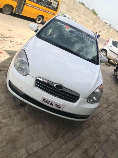 Hyundai Verna 1.4 CRDi 2010