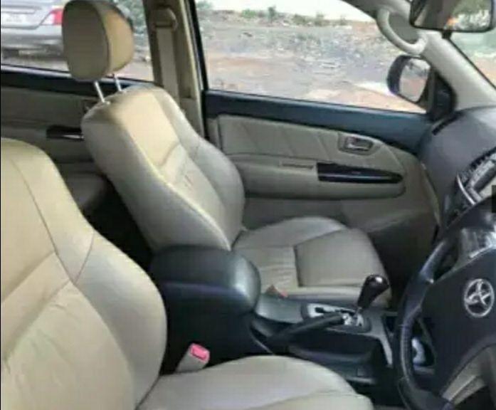 Toyota Fortuner 3.0 4X4 MT 2014