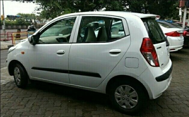 Hyundai i10 Sportz 1.2 AT 2010