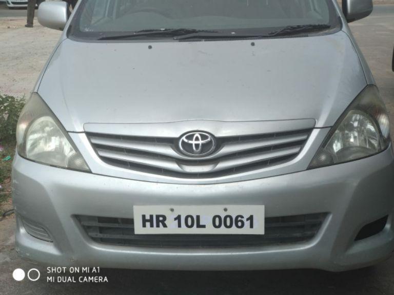 Toyota Innova 2.5 V 8 STR 2009