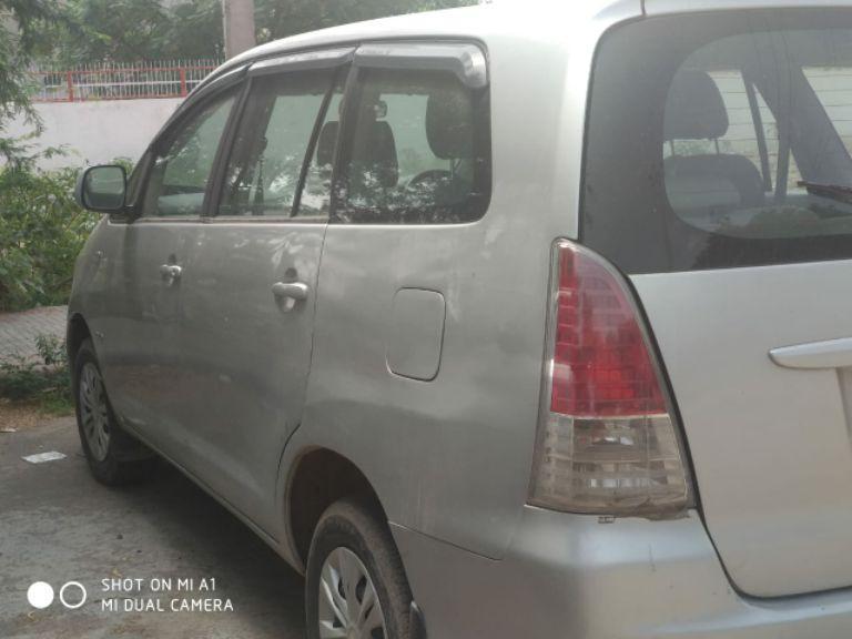 Toyota Innova 2.5 V 8 STR 2009