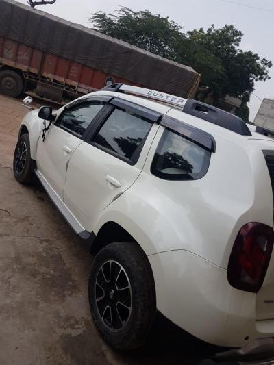 Renault Duster 85 PS RXZ 4X2 MT 2017