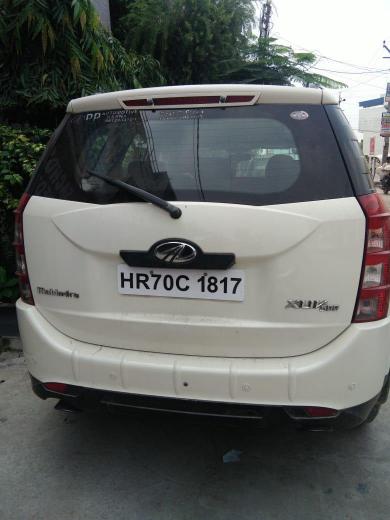 Mahindra XUV500 W8 2012