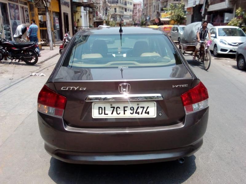 Honda City V i-VTEC 2011