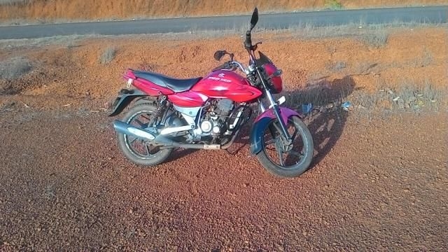 10 Used Red Color Bajaj Xcd 125 Motorcycle Bike For Sale Droom