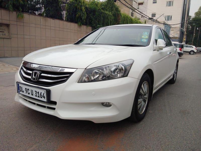Honda Accord 2.4 AT 2012