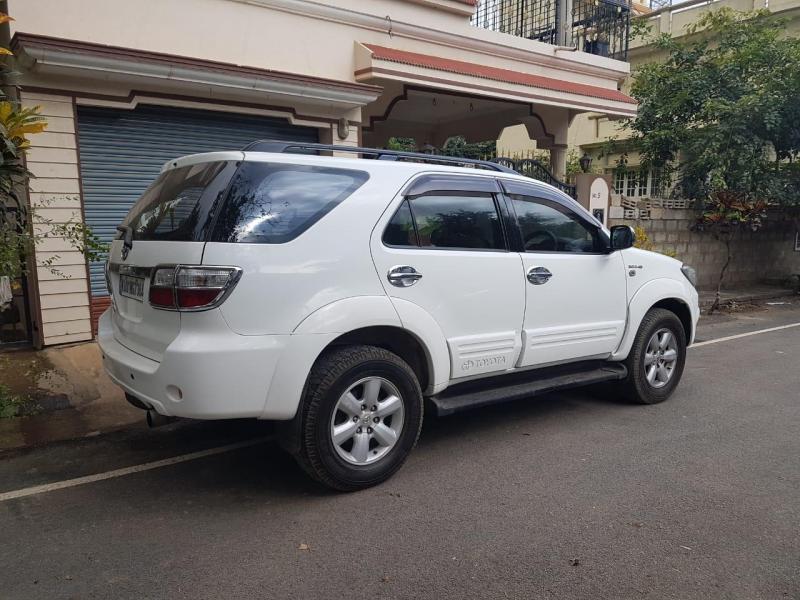 Toyota Fortuner 3.0 Limited Edition 2011