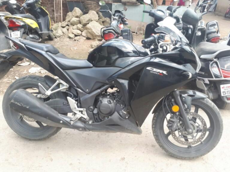 Honda CBR 250R ABS 2015