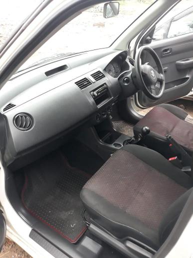 Maruti Suzuki Swift LDi 2010