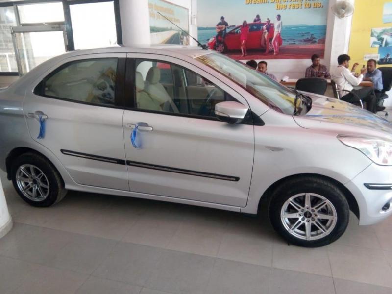Ford Aspire Titanium 1.2 Ti-VCT Opt 2016