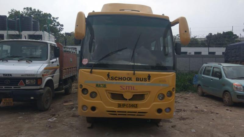 SML ISUZU Semi Low Floor School Bus 33 STR 2011
