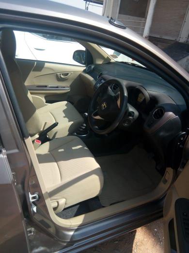 Honda Brio S MT O 2012