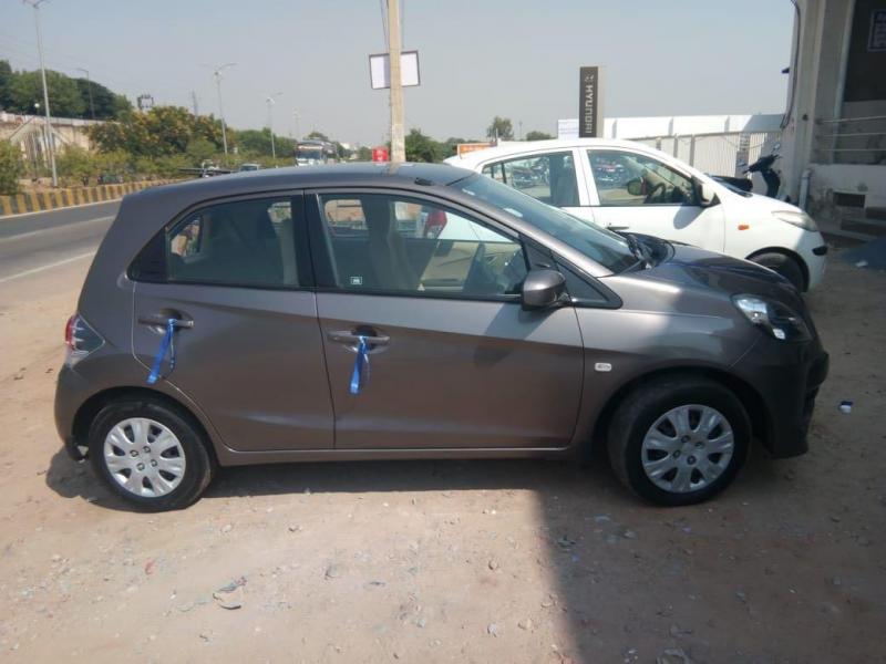 Honda Brio S MT O 2012