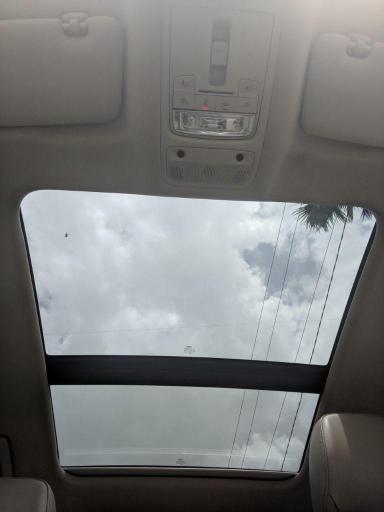 Audi Q3 35 TDI Premium + Sunroof 2015