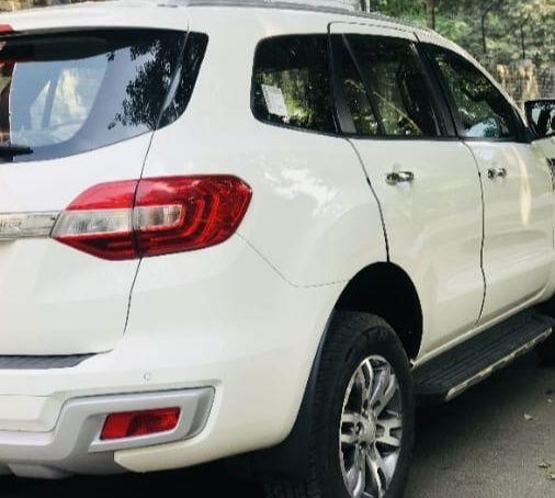 Ford Endeavour Titanium 3.2 4x4 AT 2017