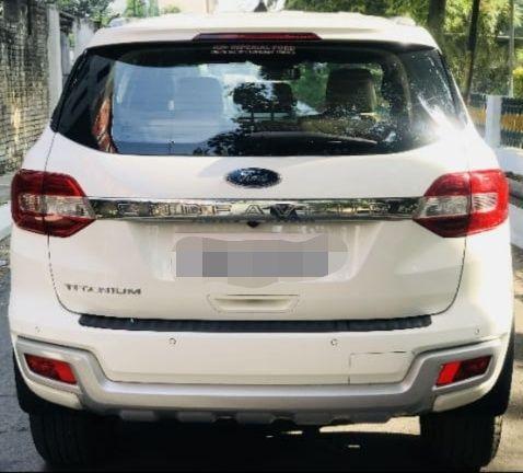 Ford Endeavour Titanium 3.2 4x4 AT 2017