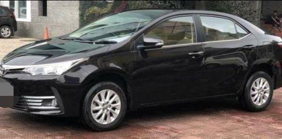 Toyota Corolla Altis 1.8 J S 2017