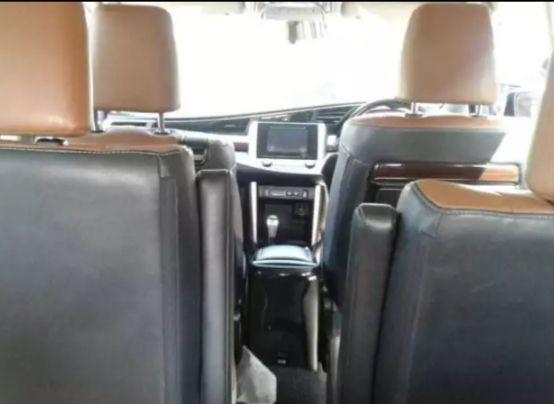 Toyota Innova Crysta 2.4 G 7 STR 2016