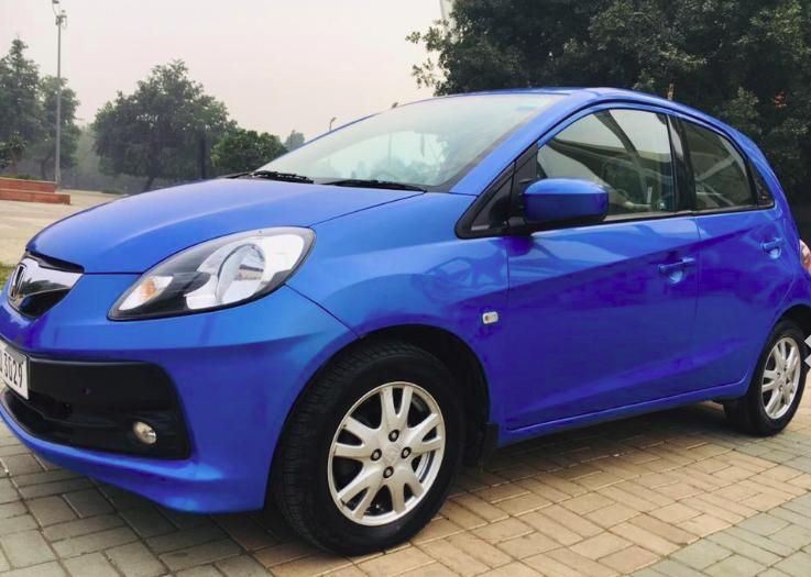 Honda Brio V MT 2011