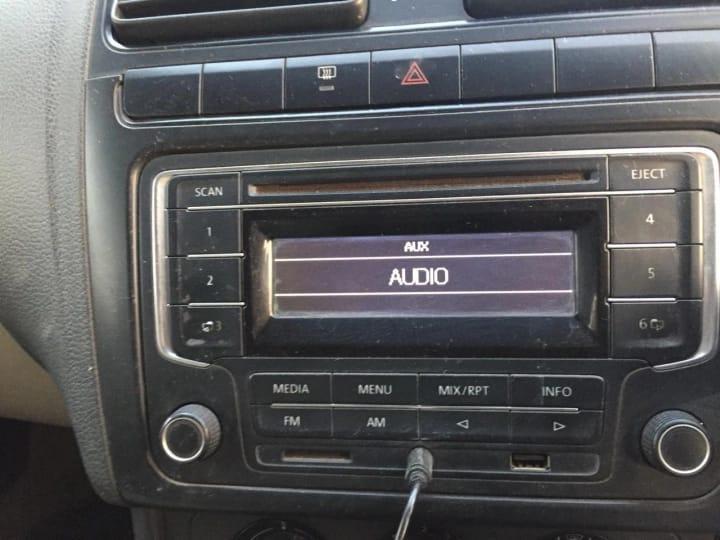 Volkswagen Polo Comfortline 1.2L (P) 2013