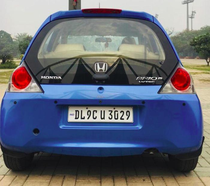 Honda Brio V MT 2011