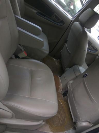 Toyota Innova 2.5 G 2014