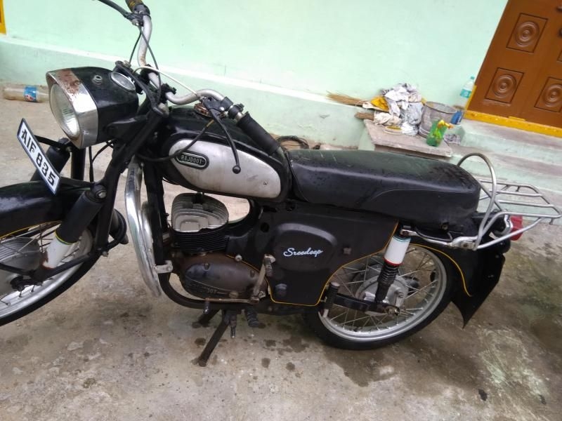 Escorts Rajdoot Bike For Sale In Karim Nagar Id 1416916774 Droom