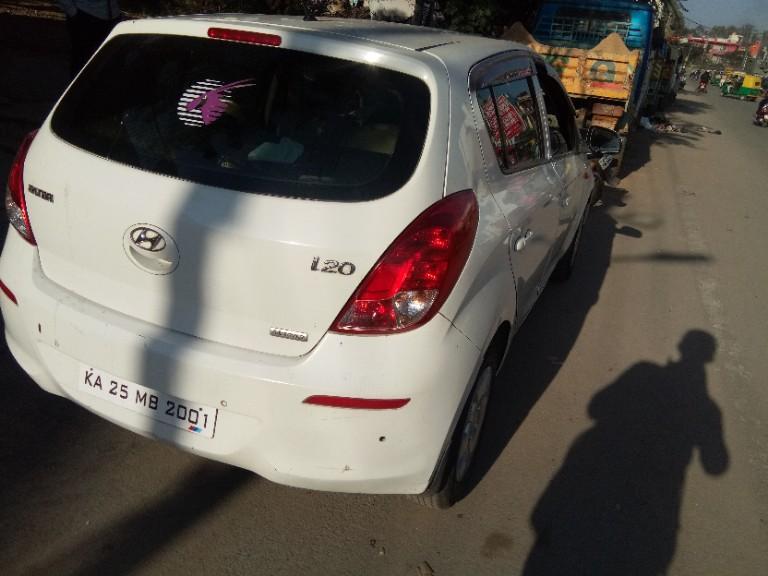 Hyundai i20 Magna 1.2 2013