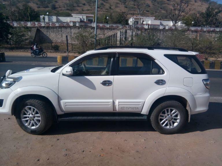 Toyota Fortuner 3.0 4x4 AT 2014