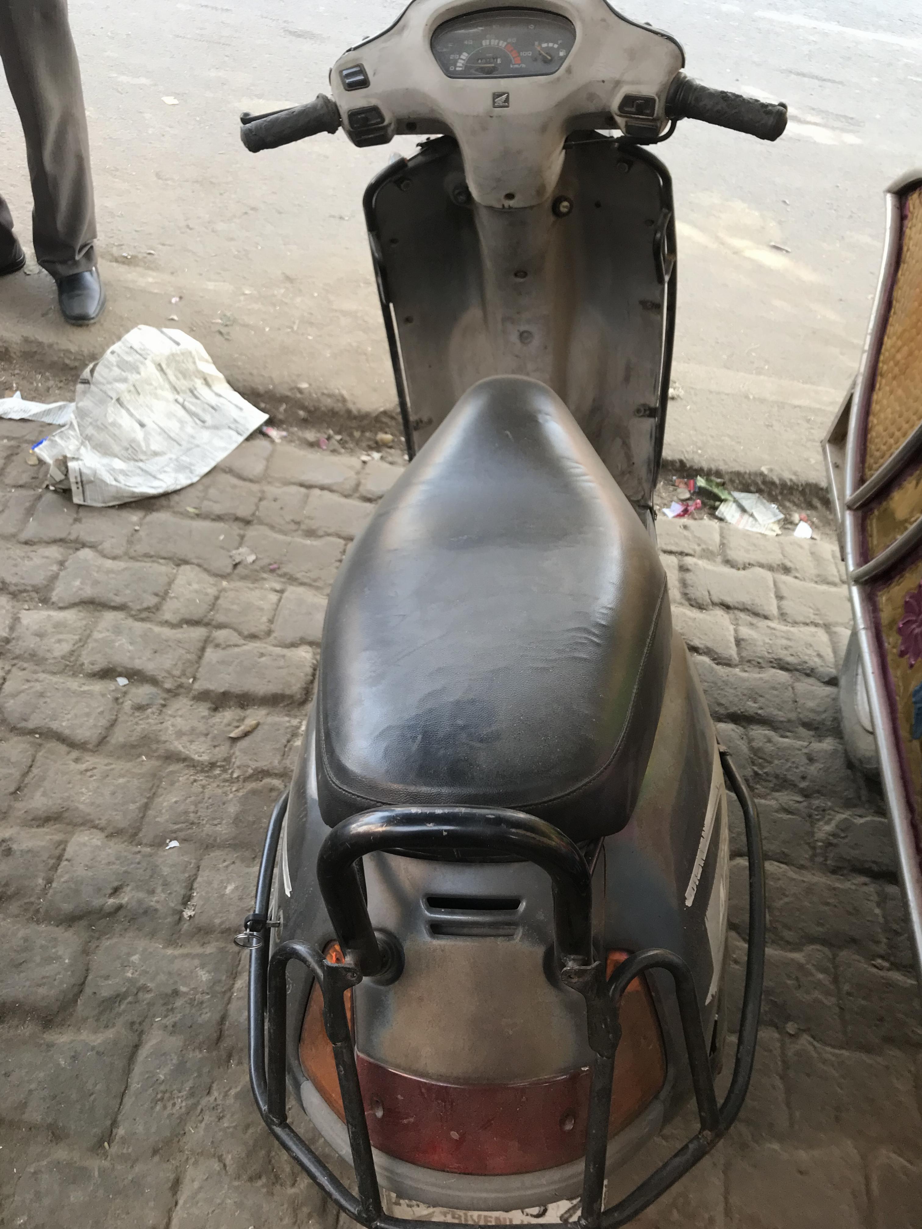 activa scooty 100cc price