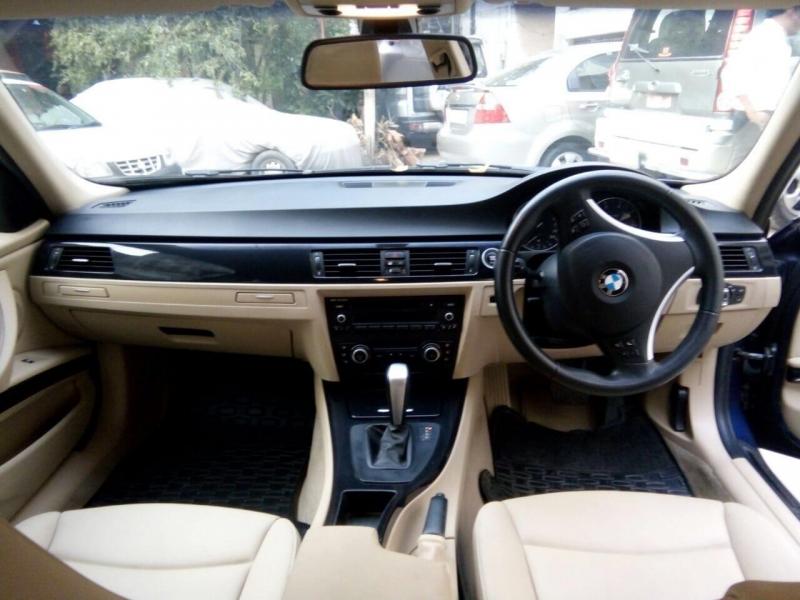 BMW 3 Series 320I 2011