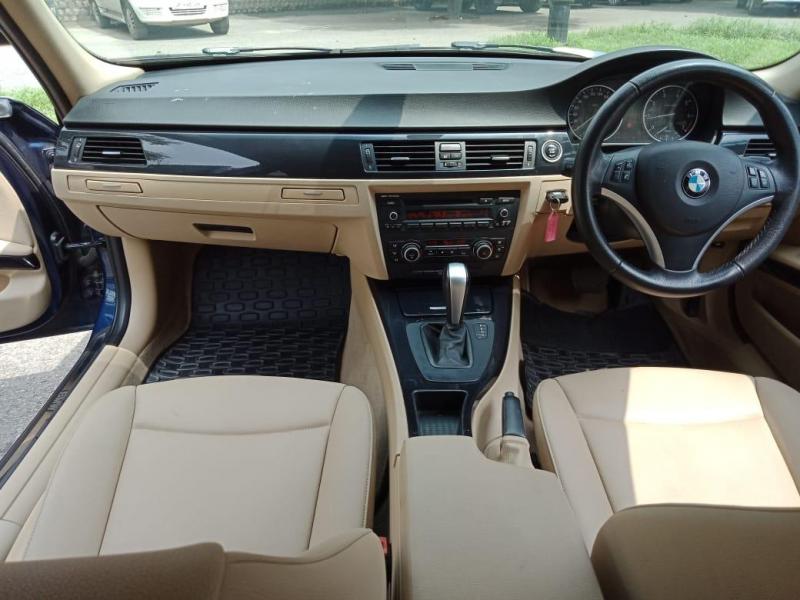 BMW 3 Series 320I 2011