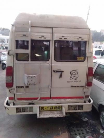 Force Motors Traveller Mini Bus 11 Seater 2011