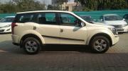 Mahindra XUV500 W8 2WD 2015