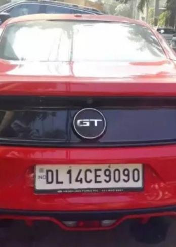 Ford Mustang GT Fastback 5.0L V8 2018