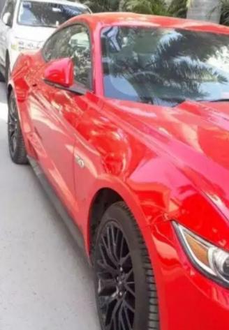 Ford Mustang GT Fastback 5.0L V8 2018