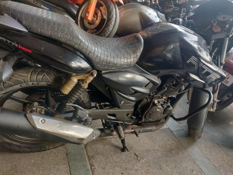 TVS Apache RTR 180cc 2011