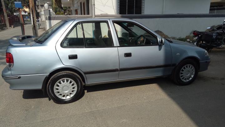 Maruti Suzuki Esteem VXi 2005