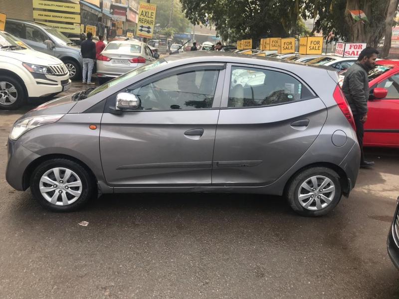 Hyundai Eon Magna 2013