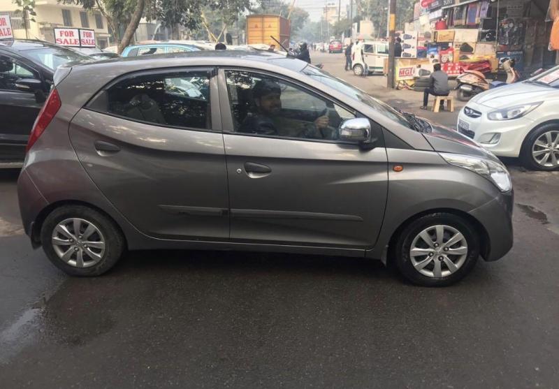 Hyundai Eon Magna 2013