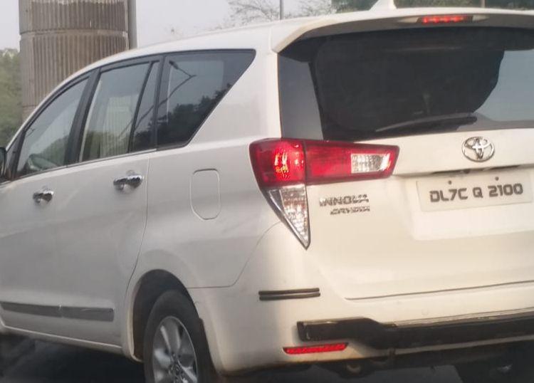 Toyota Innova Crysta 2.8 Z AT 7 STR 2017