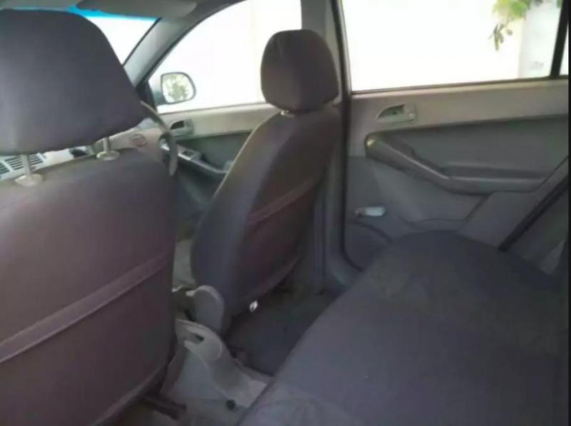 Tata Indica Vista Aqua Quadrajet BS-IV 2009