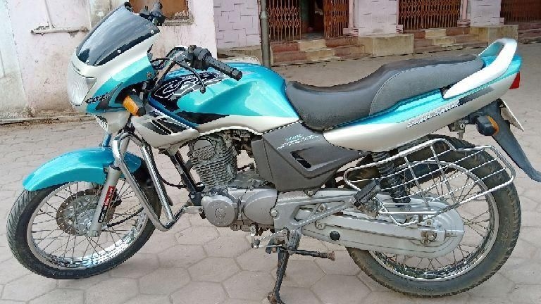 Used Hero CBZ Star 160cc 2004 Model (PID-1417440715) Bike for Sale in ...