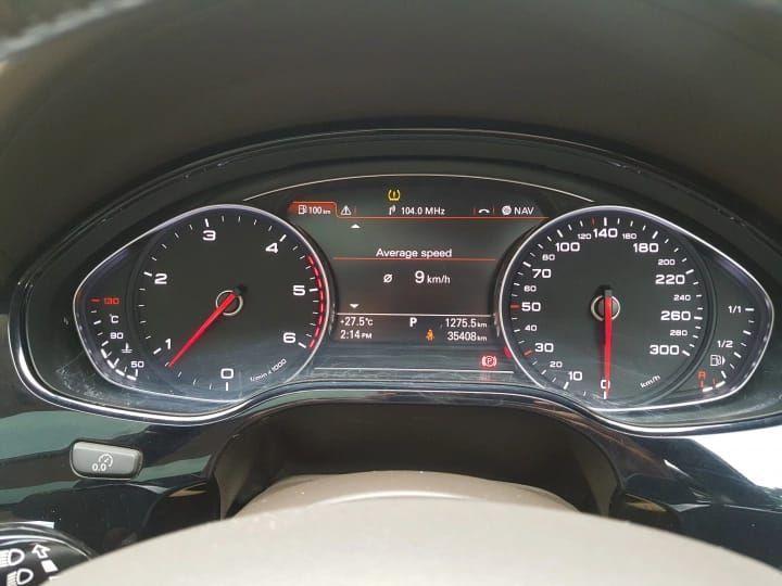 Audi A8 L 4.2 FSI Quattro 2011